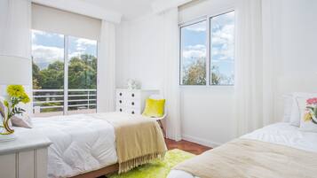 3 soveværelser, skrivebord, strygejern/strygebræt, gratis Wi-Fi