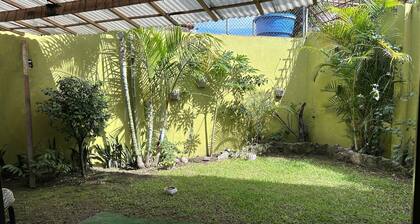 Cosy apartment with private Garden