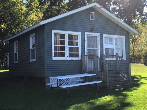 QUAINT LITTLE COTTAGE with SPECTACULAR VIEW right on the St. Lawrence River