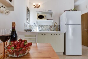 Fridge, microwave, toaster