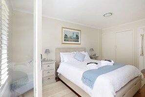 3 bedrooms, iron/ironing board, travel cot, free WiFi