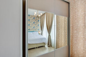 1 bedroom, iron/ironing board, WiFi, bed sheets