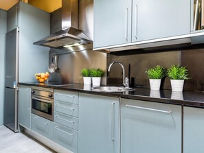 Fridge, microwave, oven, dishwasher