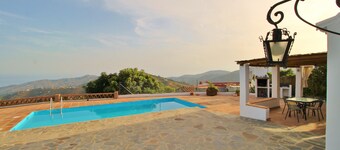 1039 Villa Cuatro Caminos