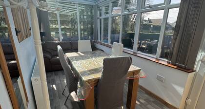 The Hideaway, with optional hot tub hire - sleeps 4