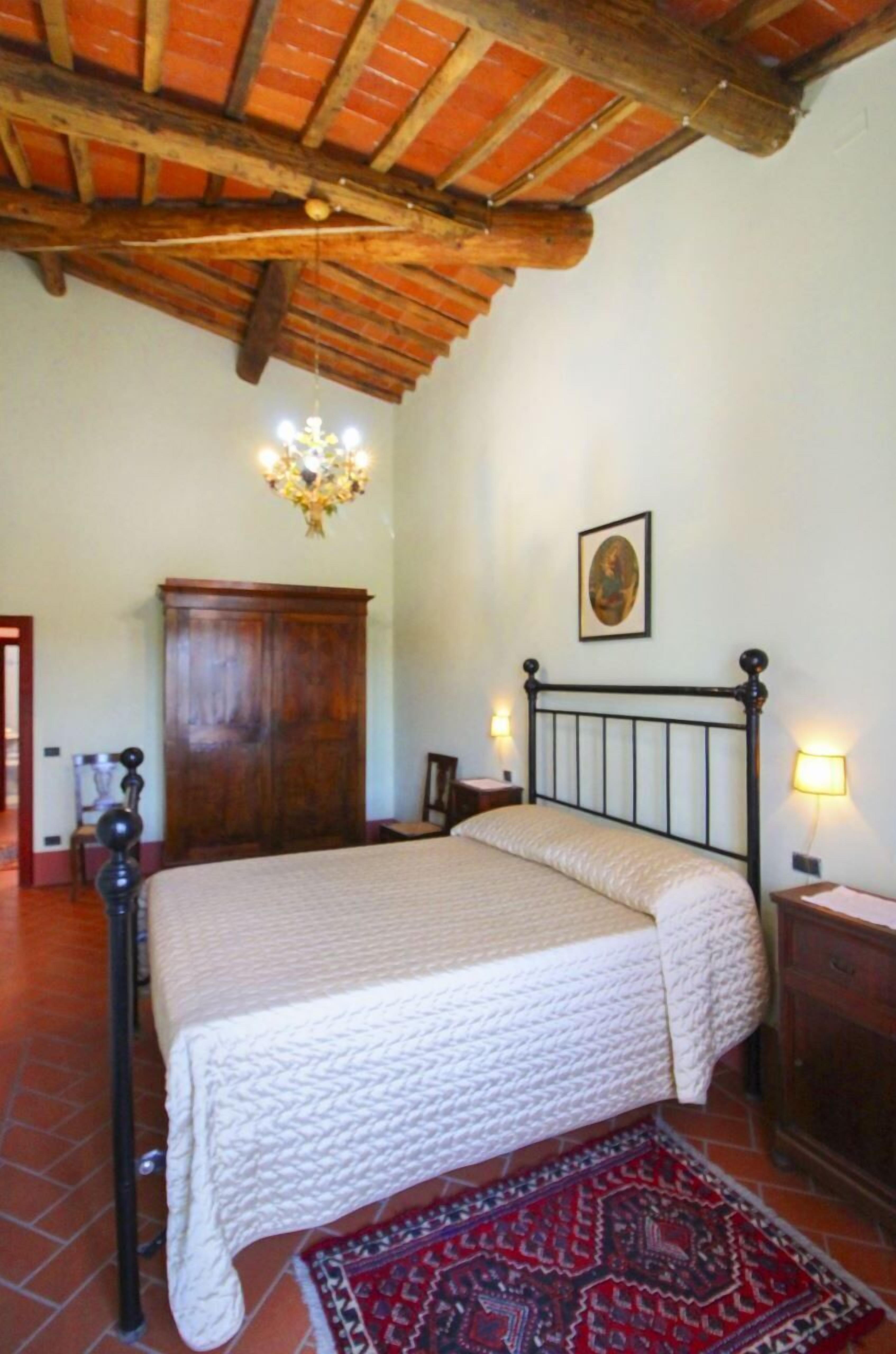 4 Schlafzimmer, Bügeleisen/Bügelbrett, WLAN