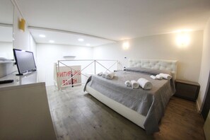 2 Schlafzimmer, Bügeleisen/Bügelbrett, Internetzugang, Bettwäsche