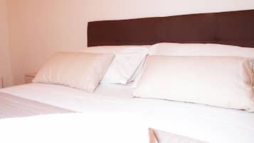 2 Schlafzimmer, Bügeleisen/Bügelbrett, WLAN, Bettwäsche