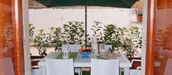 Spacious Lecce apartment in the central area