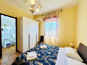 5 bedrooms, iron/ironing board, travel crib, free WiFi