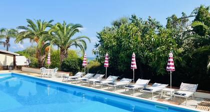 Villa Giada - villa with 5 rooms and pool