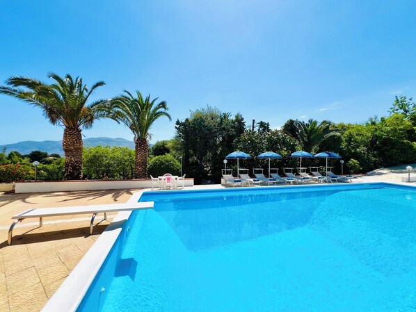 Alberca al aire libre 