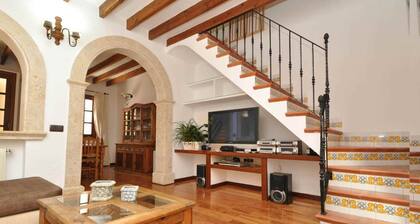 Es Convent, Genuine village house in Alcudia-Murallas, Mallorca