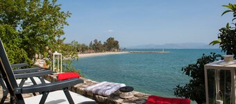 Seafront apartment in Kiveri, near Nafplion.