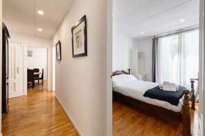 3 quartos, quartos à prova de som, ferros/tábuas de passar roupa