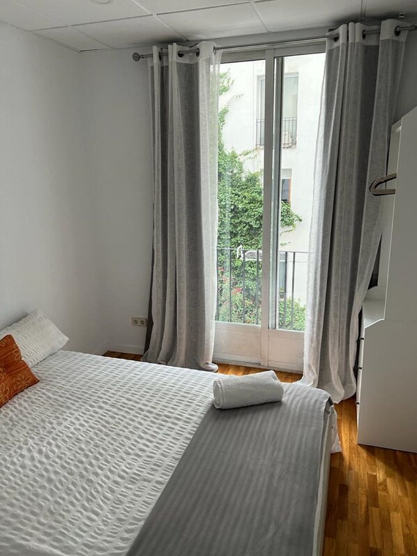 3 bedrooms, iron/ironing board - Luxury apartment Centro Madrid Downtown M (VEL55) (Madrid)