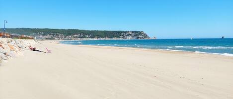 Aan het strand