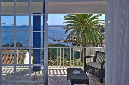 Porto Martins Bay Apartments - Apartment A. Holidays by the sea