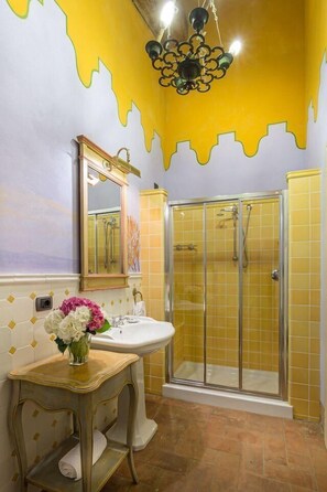 Bathroom - CASA MATTEUCCI     . (Capannori)