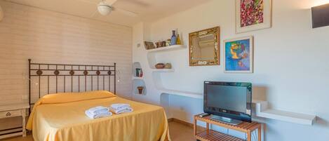 3 chambres, Wi-Fi gratuit, draps fournis