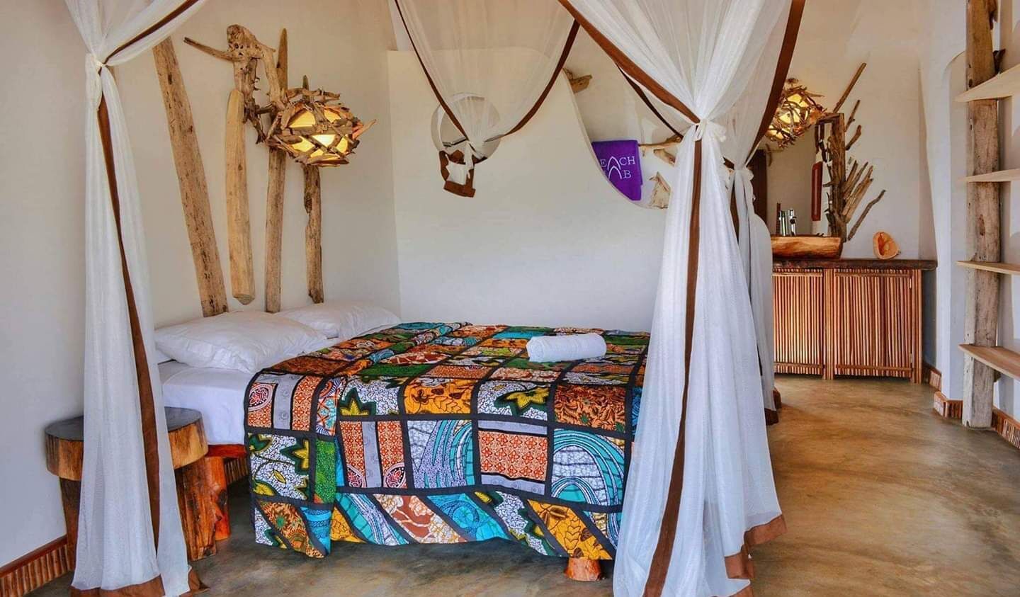 1 室のベッドルーム、デスク、WiFi (無料)