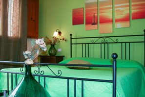 1 dormitori, wifi i roba de llit 