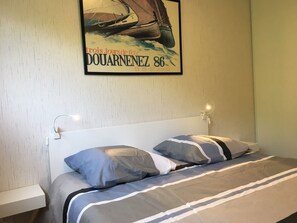 2 habitaciones, tabla de planchar con plancha y wifi gratis