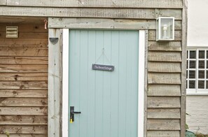 Exterior detail - The Secret Cottage in the centre of historic Kimbolton village, Cambridgeshire (Kimbolton)