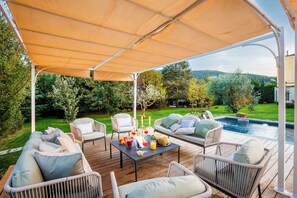 Terrace/patio - Charming tuscany villa few minutes to the center of Lucca&Pisa with private pool (Lucca)