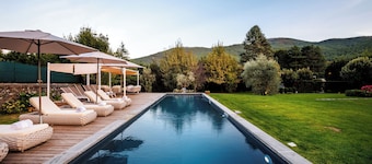 Charming tuscany villa few minutes to the center of Lucca&Pisa with private pool