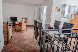 Dining -  Hillside apartment with stunning views of sea and mountains, sea 2 km, pool (Tivat)