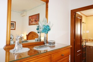 Interior - 1037 Villa Alabarce (Nerja)