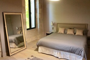 8 間睡房、熨斗/熨衫板、Wi-Fi、床單