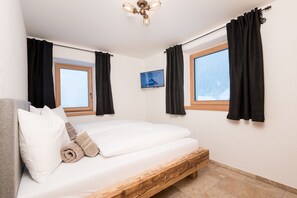 3 bedrooms