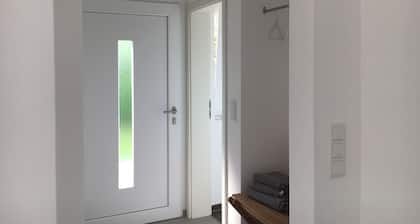 Modernes Gästehaus 70 m² zur S-Bahn 3 min