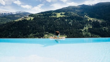 Ulkouima-allas, lämmitetty uima-allas