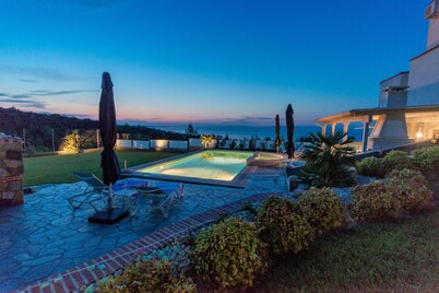 Villa Alina in Haniotis with private pool