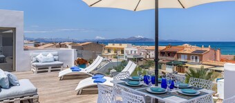 Sunny Townhouse With Sea Views and Terrace in Son Serra, Mallorca ☀️🌊