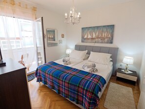 2 bedrooms, desk, soundproofing, iron/ironing board - New apartment on the island of Rab (Rab)