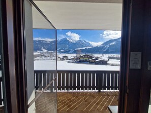 Interior - Mountain View Home, 2-4 Personen, toller Ausblick (Piesendorf)