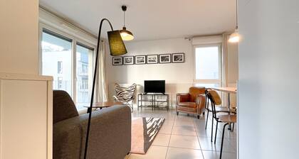 Appartement rayonnant et moderne trÚs bien situé, proche de la cité du vin