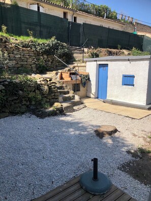 Enceinte de l’hébergement