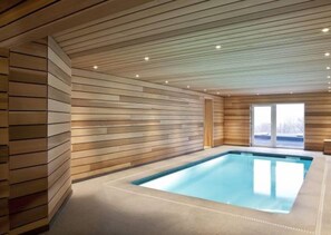 Indoor pool, a heated pool - FOREST HILLS LODGE (19 pers) (Stoumont)