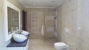 Hair dryer, towels