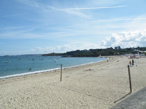 Apartment with breathtaking sea views 50M from the beach