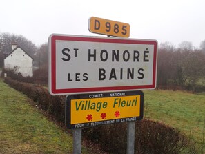 Property grounds - Les Buissonnets "Salièri" apartment for 3 people in the Morvan (Saint-Honoré-les-Bains)