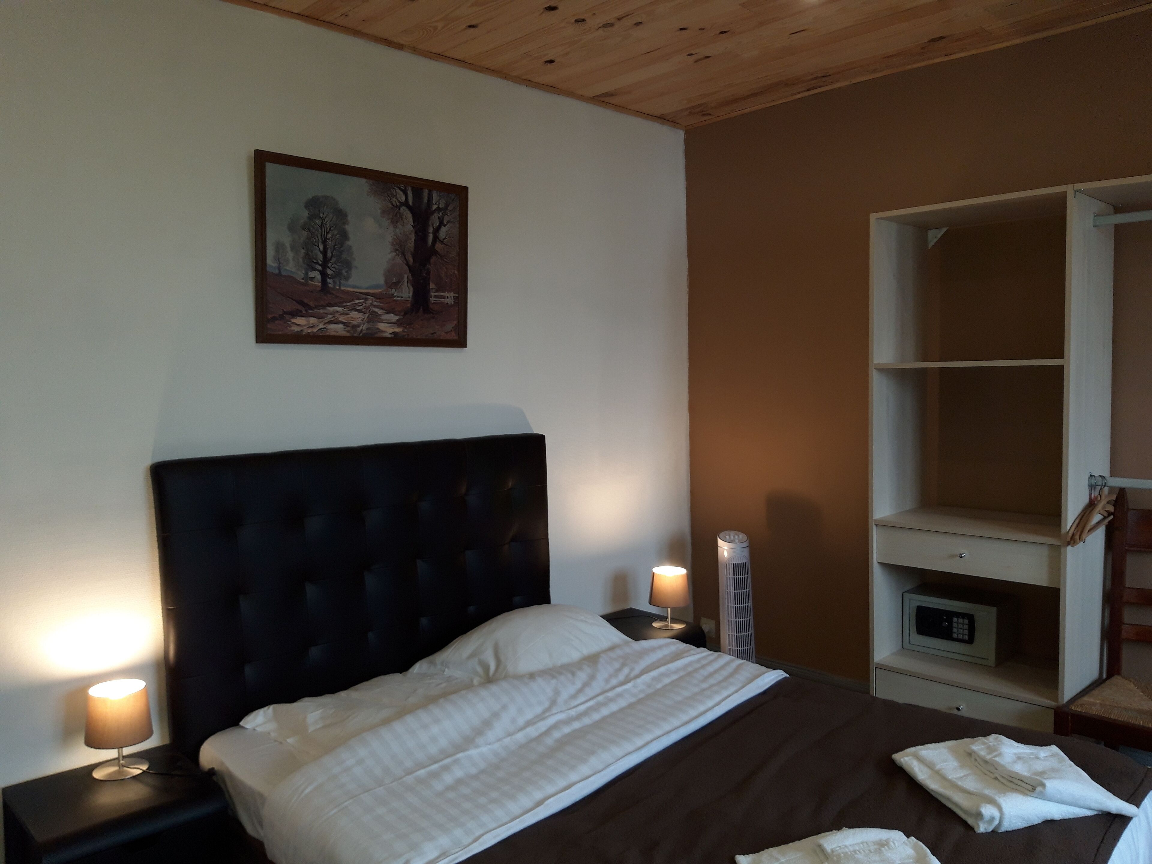 1 Schlafzimmer, Bügeleisen/Bügelbrett, Reisekinderbett, kostenloses WLAN