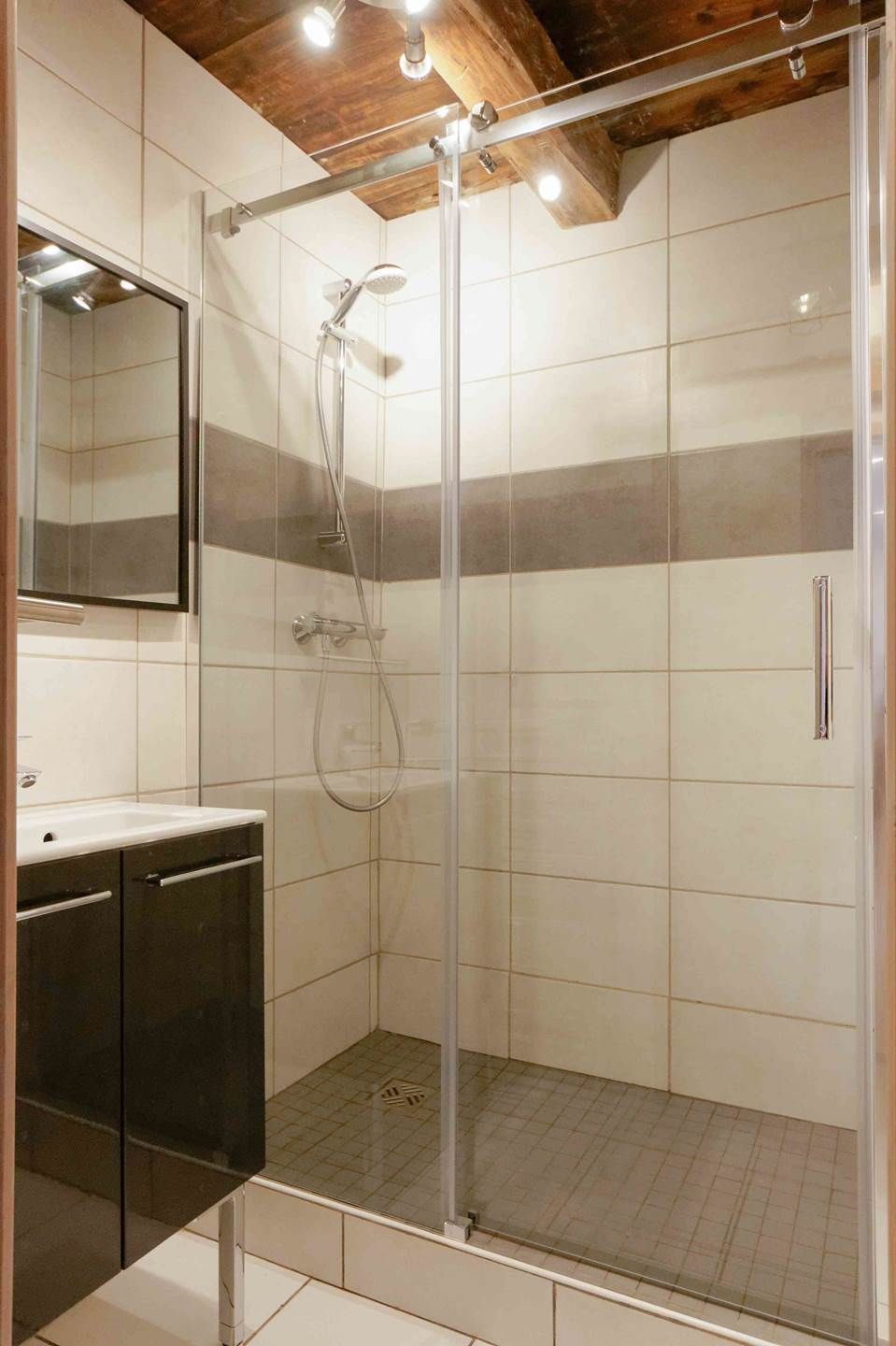 Eychauda - Salle de bains 2