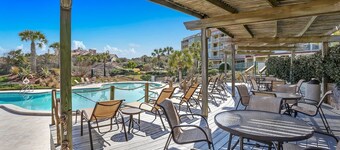 NEW PHOTOS! Spacious Amelia Island Villa Sleeps 12! Ideal for Large Families & Groups!