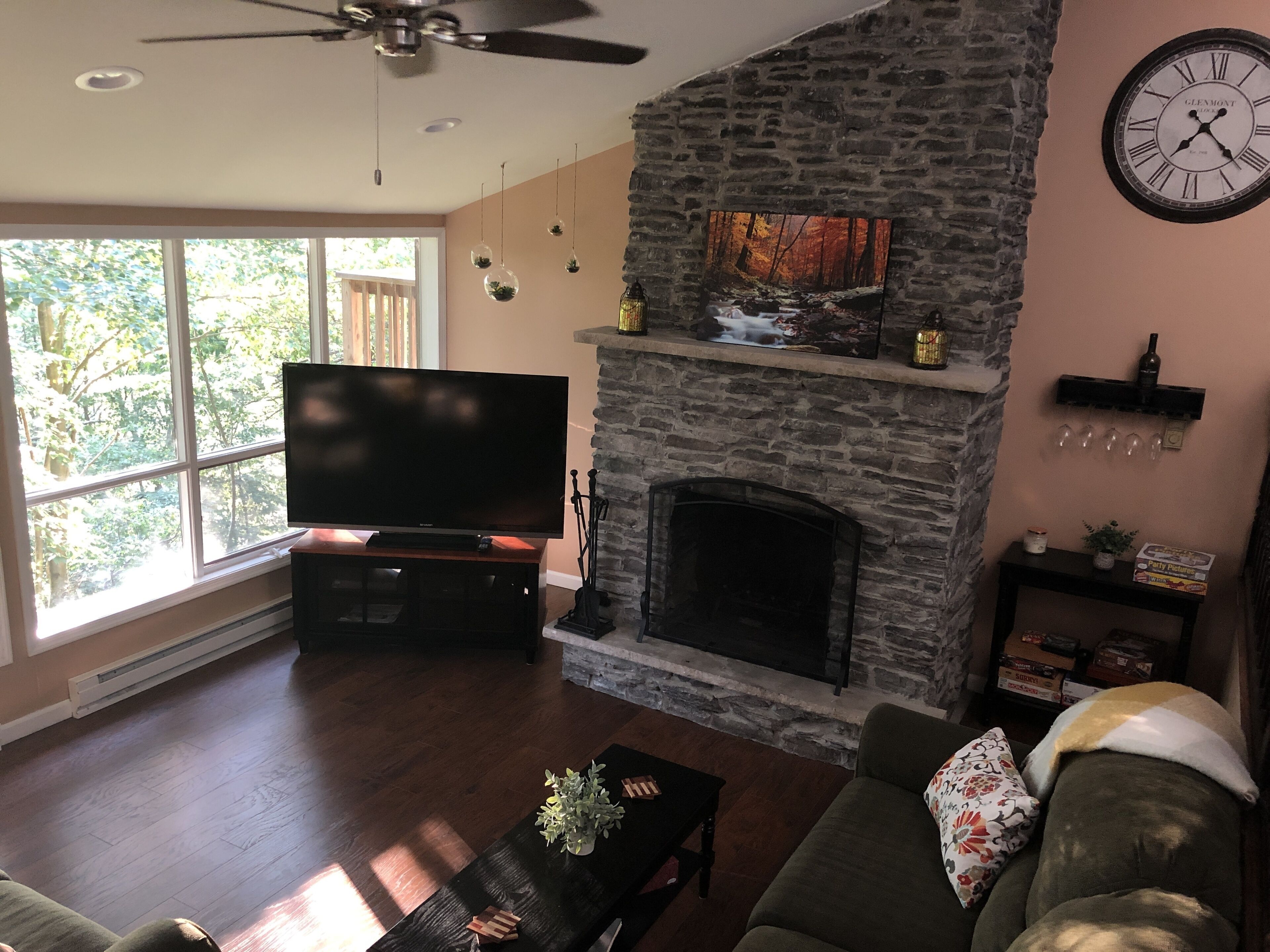 Mountainside Spa With Views - Bushkill, PA